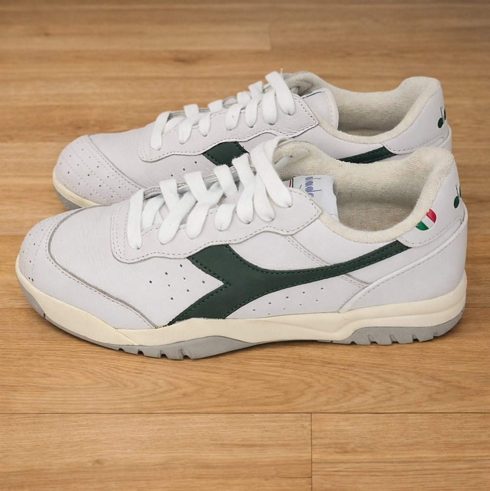 DIADORA Men’s Very Pale Gray Green Leather Sneakers Size 8.5 Casual Retro